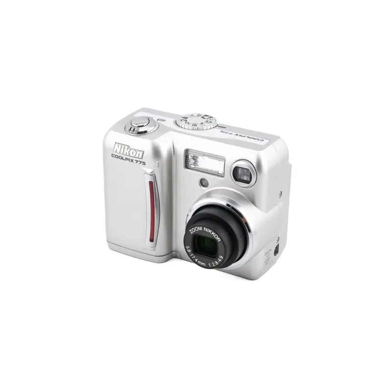 Nikon Coolpix 775