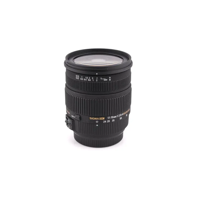 Sigma 17-70mm f2.8-4 DC Macro OS HSM