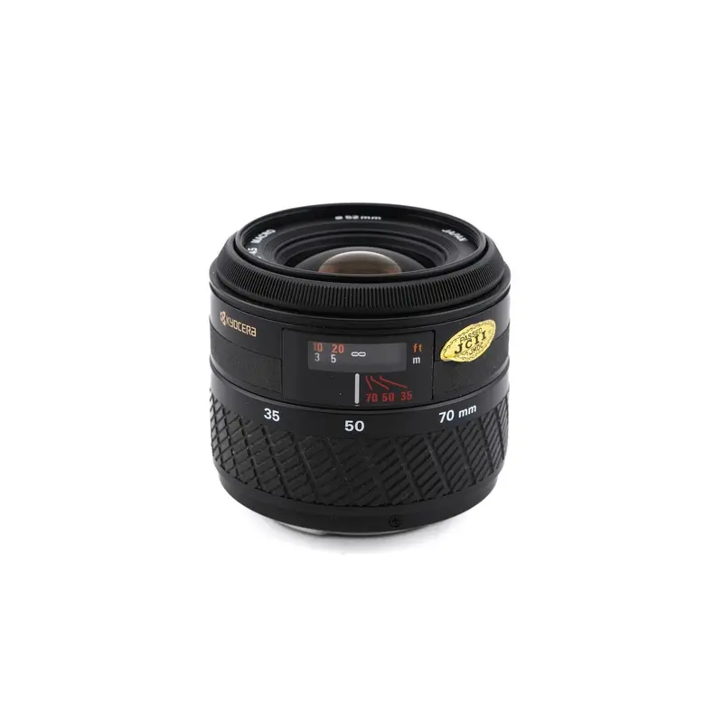 Yashica 35-70mm f3.3-4.5 AF Macro