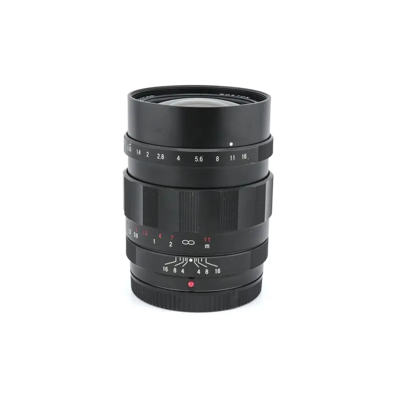 Voigtlnder 25mm f0.95 Nokton