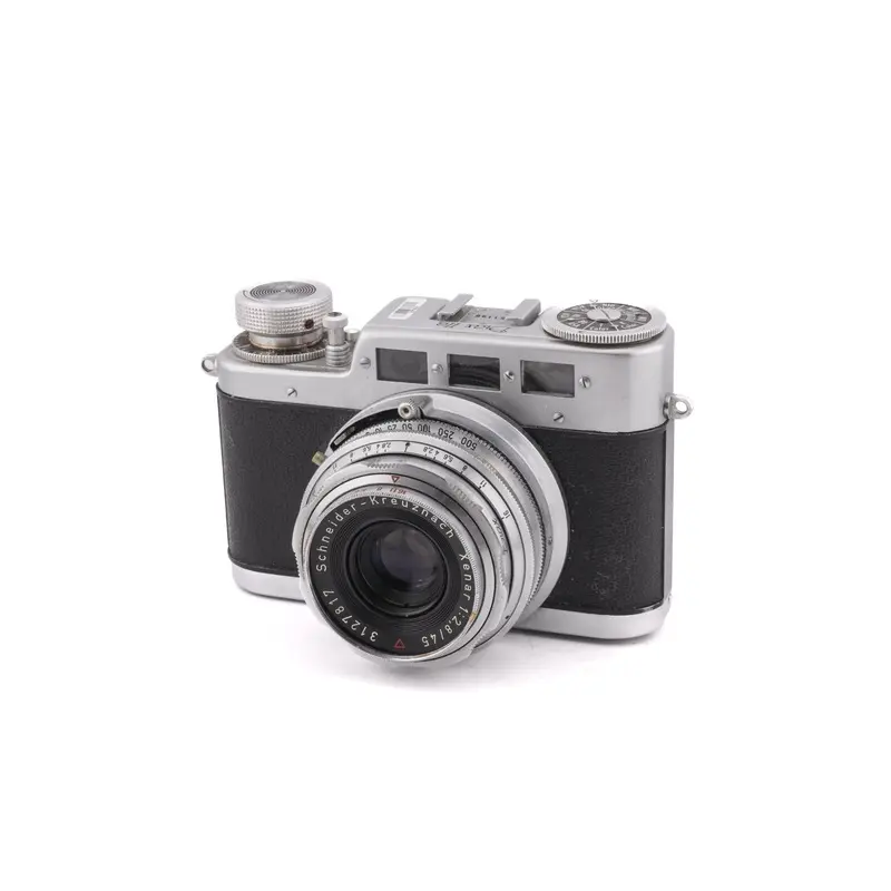 Diax IIa + 45mm f2.8 Xenar