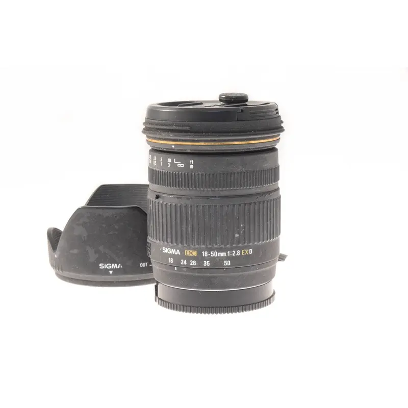 Sigma 18-50mm f3.5-5.6 DC