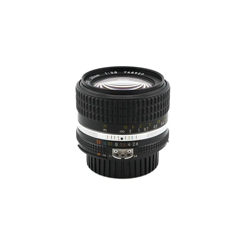 Nikon 28mm f2.8 Nikkor AI-S