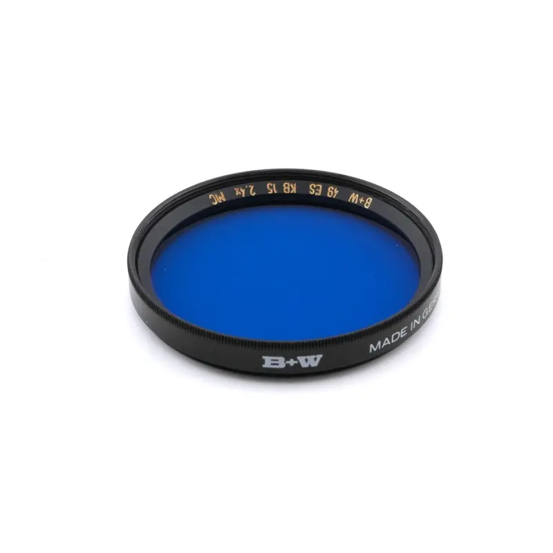 B+W 49mm Color Correction Filter KB15 2.4x MC (80A)