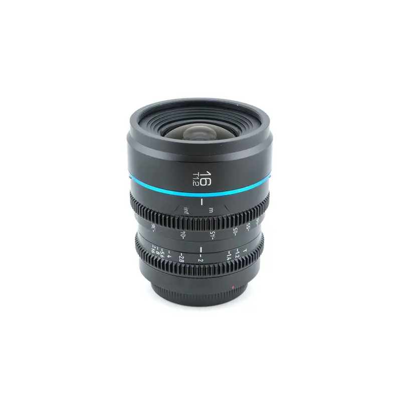 Sirui 16mm T1.2 Nightwalker