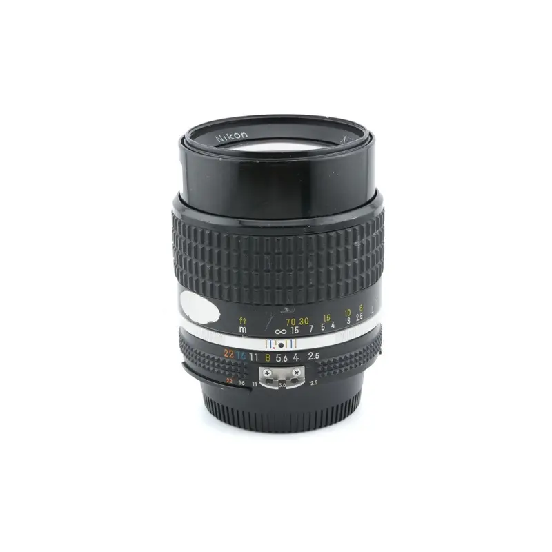 Nikon 105mm f2.5 Nikkor AI-S