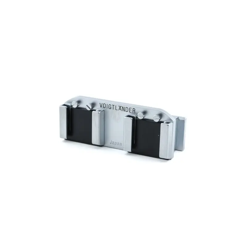 Voigtlnder Double-Shoe Adapter