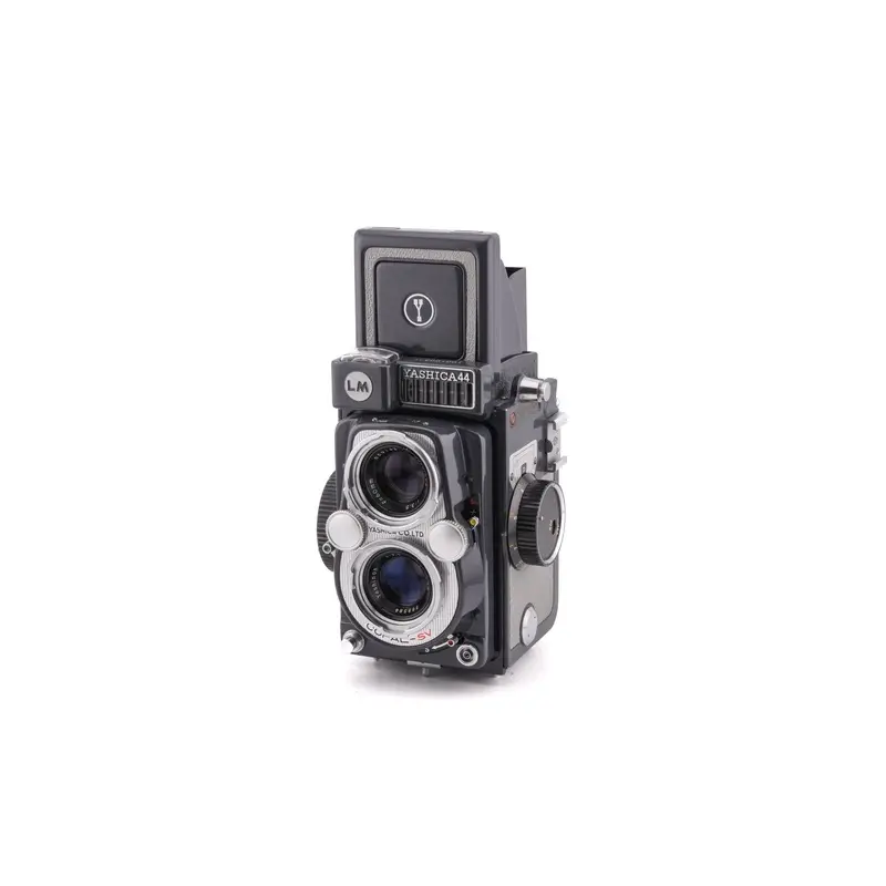 Yashica 44 LM
