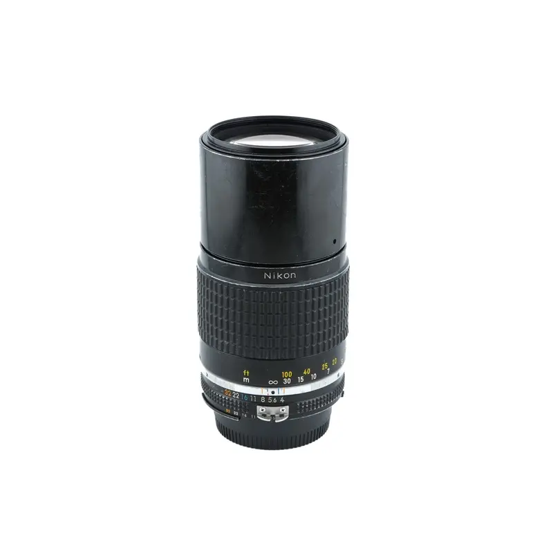 Nikon 200mm f4 Nikkor AI-S