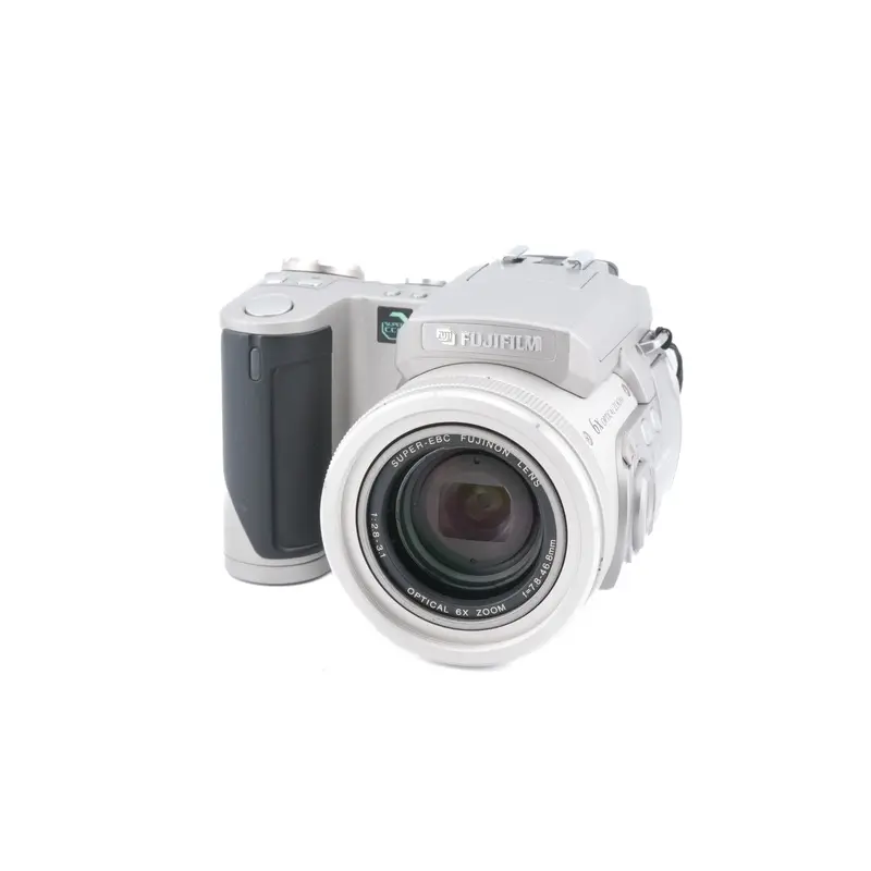 Fujifilm FinePix 4900 Zoom