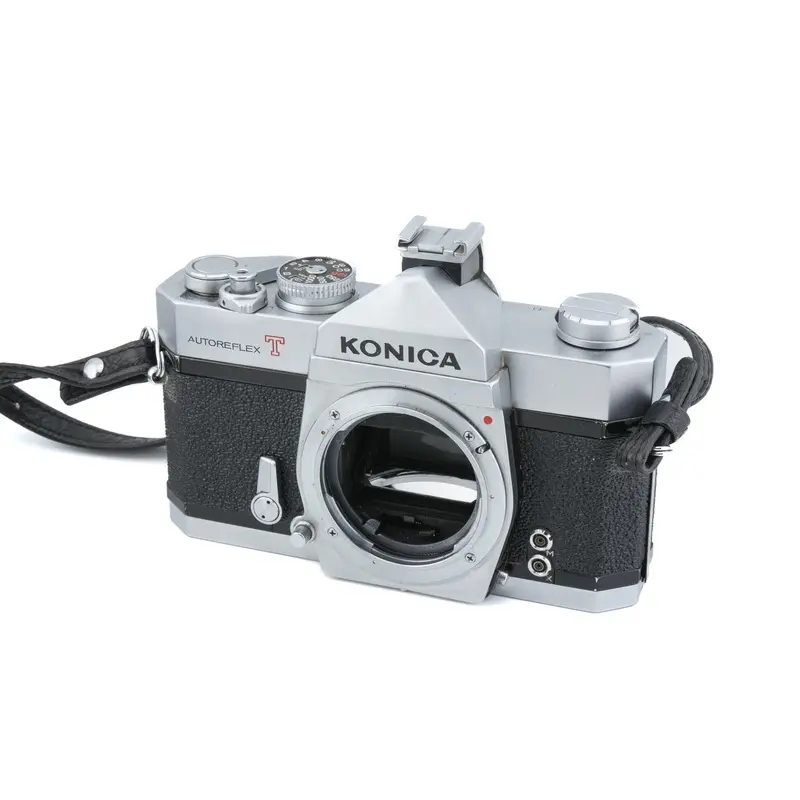 Konica Autoreflex T