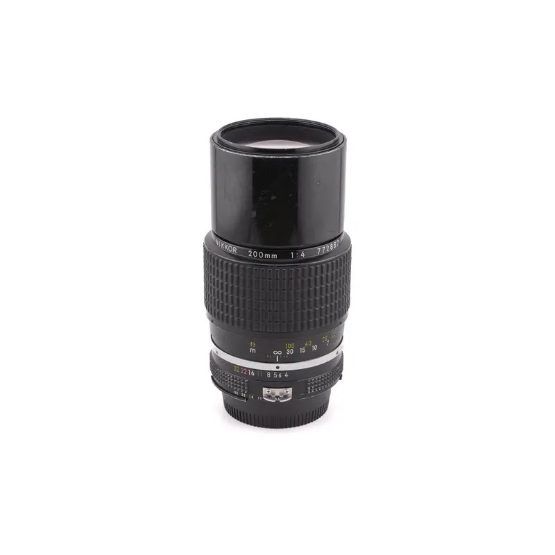 Nikon 200mm f4 Nikkor AI