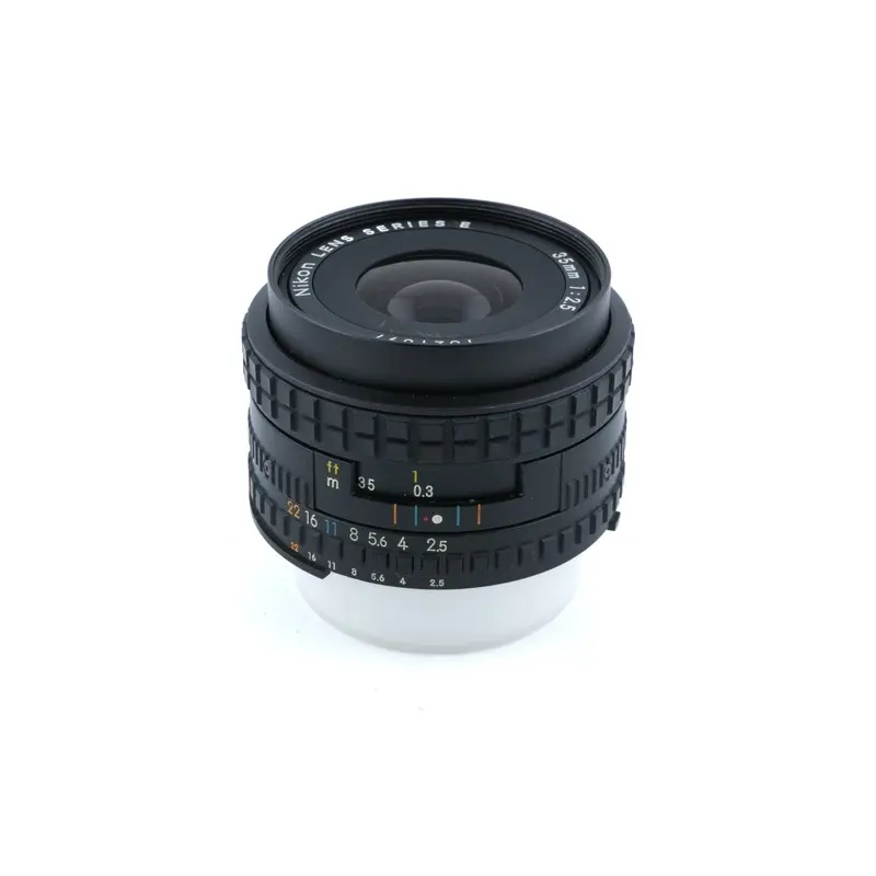 Nikon 35mm f2.5 Series E