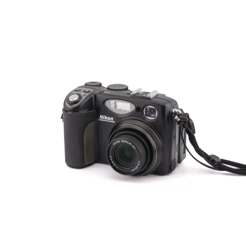 Nikon Coolpix 5400