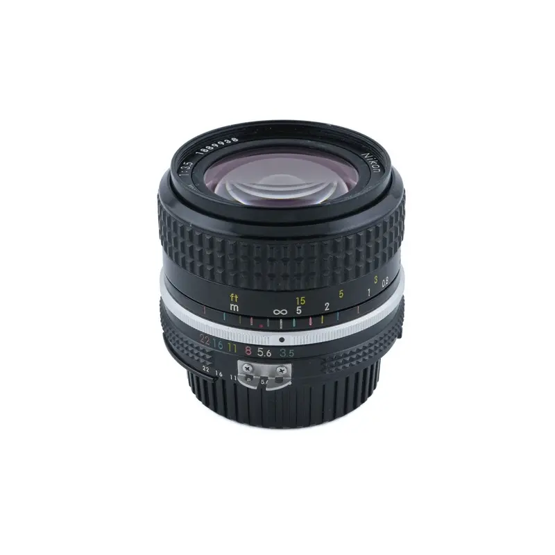 Nikon 28mm f3.5 Nikkor AI