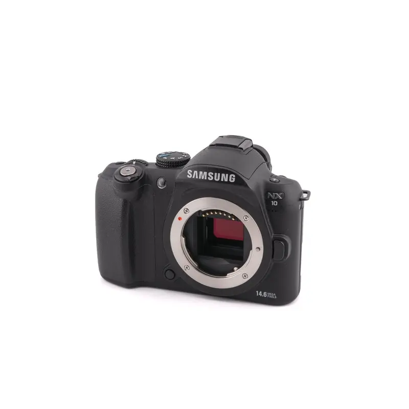 Samsung NX10
