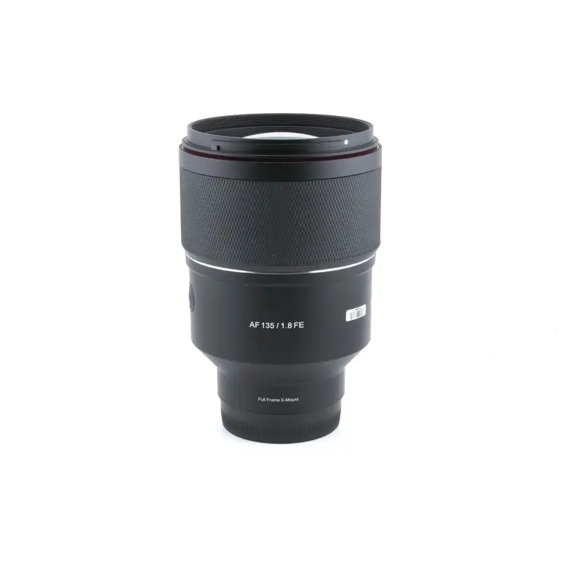 Samyang 135mm f1.8 AF FE