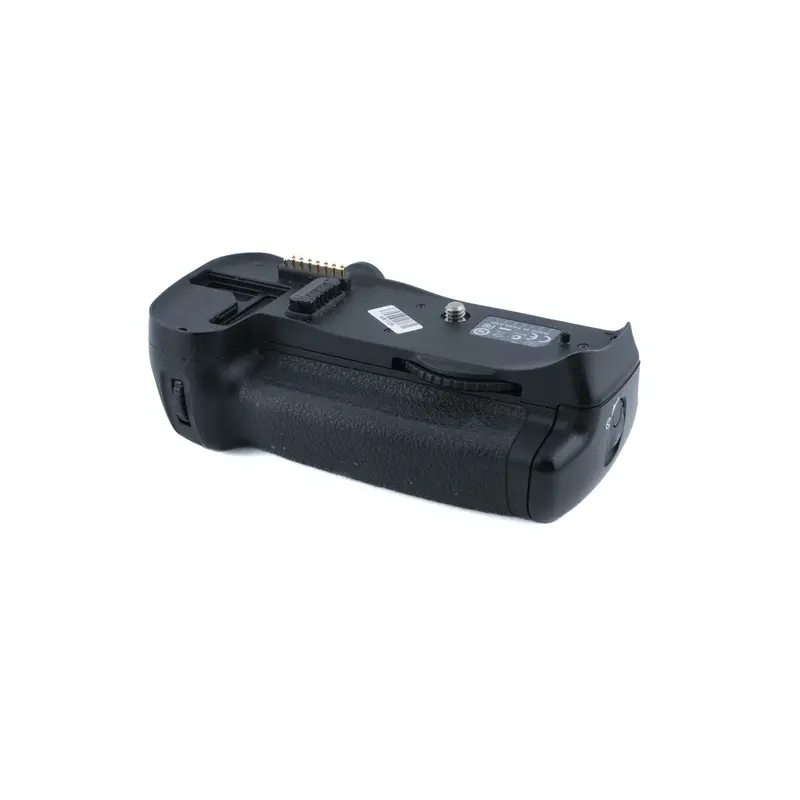 Nikon MB-D10 Multi-Power Battery Pack