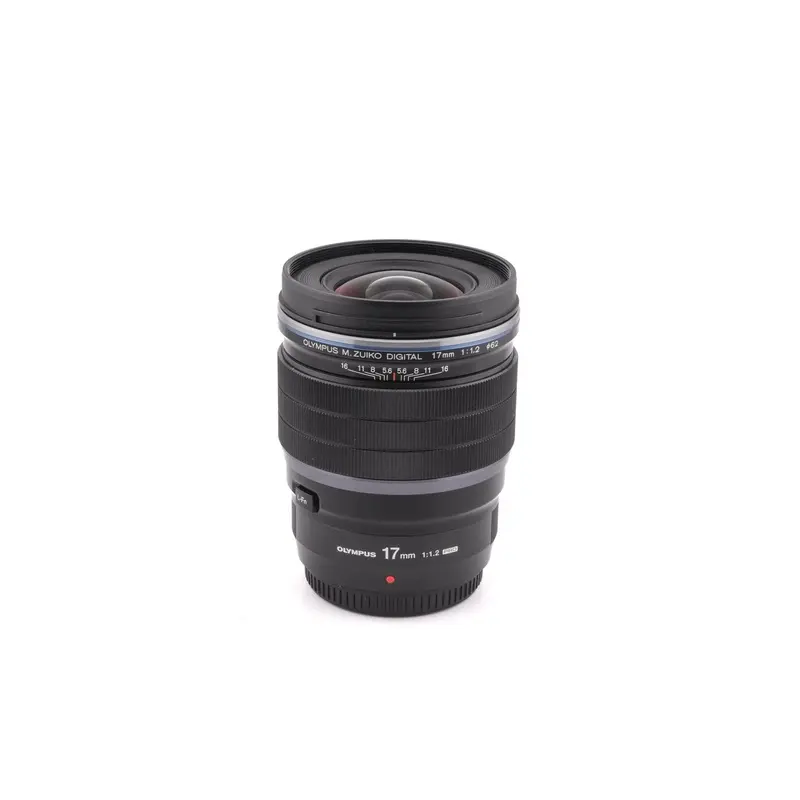Olympus 17mm f1.2 M.Zuiko Digital ED Pro