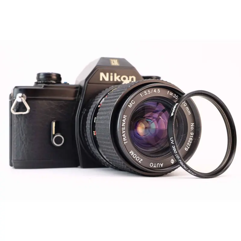 Nikon EM 35-70mm 1:3,5-4,5