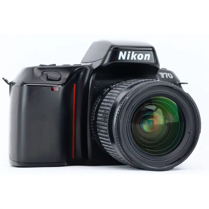 Nikon F70 + Nikon AF NIKKOR 28-80mm 3,5-5,6