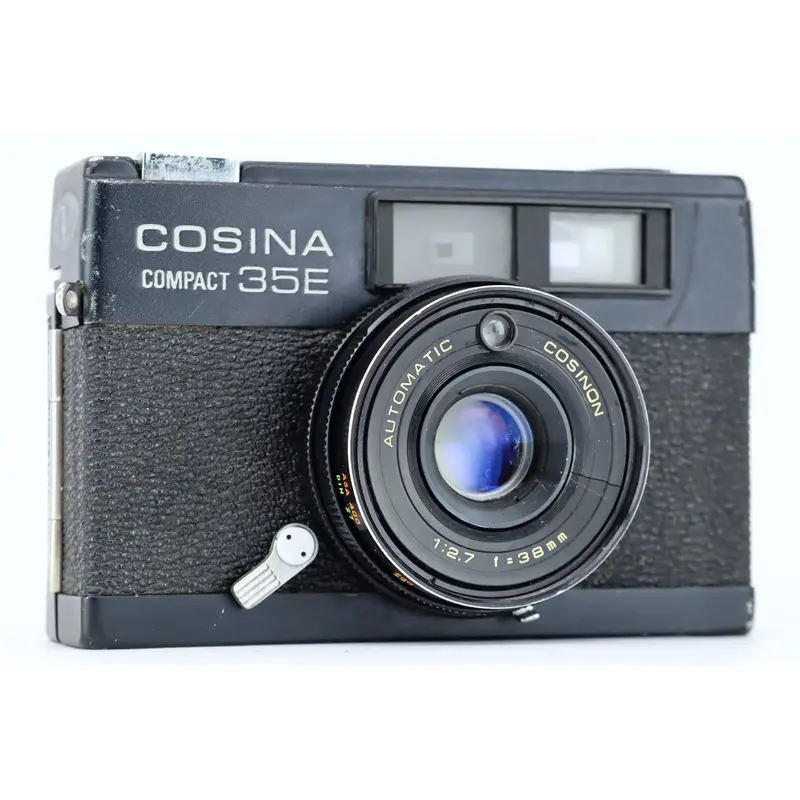Cosina compact 35E with automatic Cosinon f=38mm 2,7