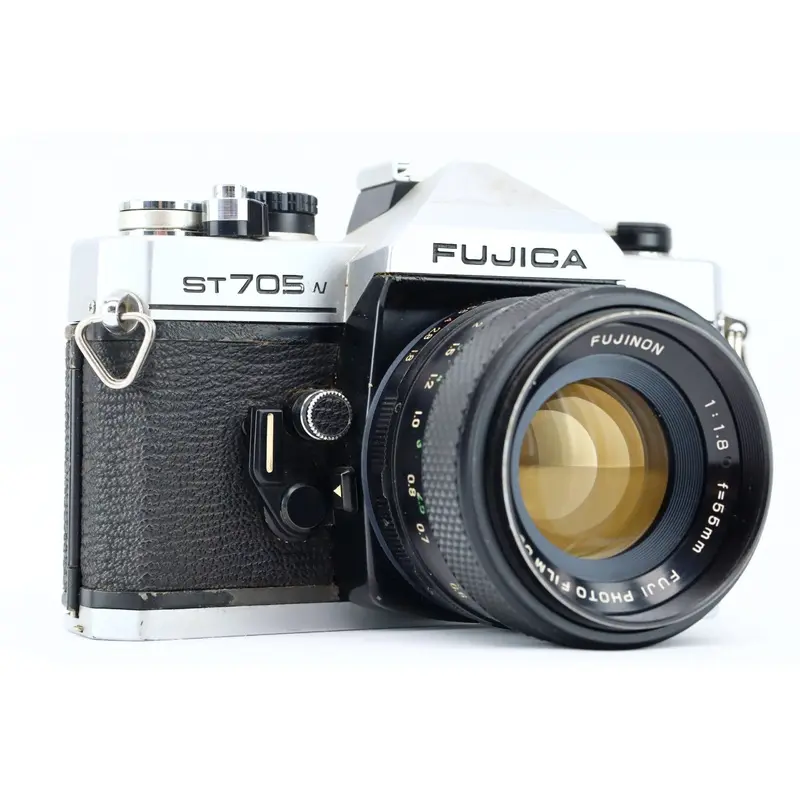 Fujica ST705W with Fujinon f=55mm 1:1.8 lens