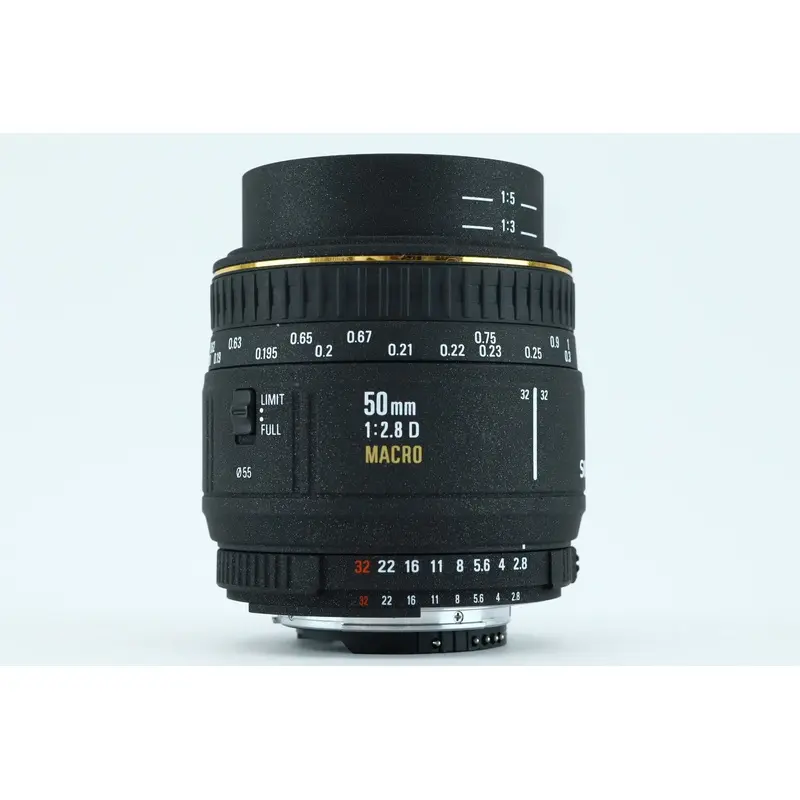 Sigma 50mm f/2.8 EX DG Macro for Nikon