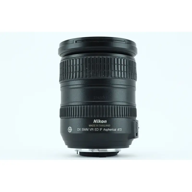 Nikon AF-S Nikkor 18-200mm 3,5-5,6 DX