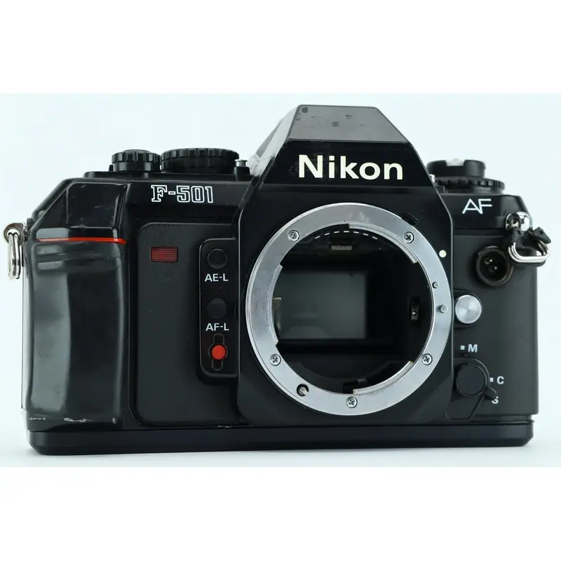 Nikon F-501