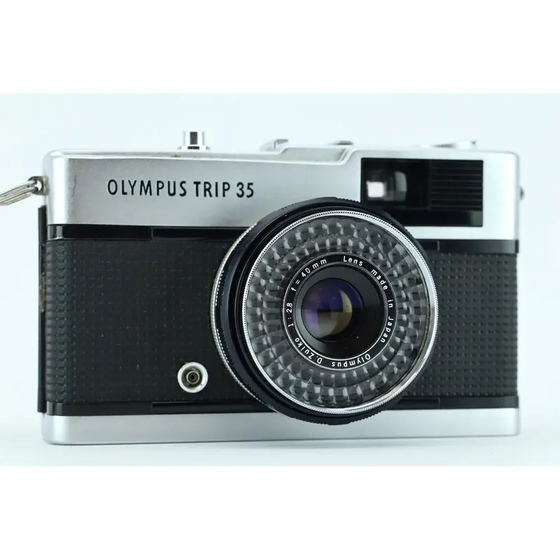 Olympus trip 35 + 2.8 40mm