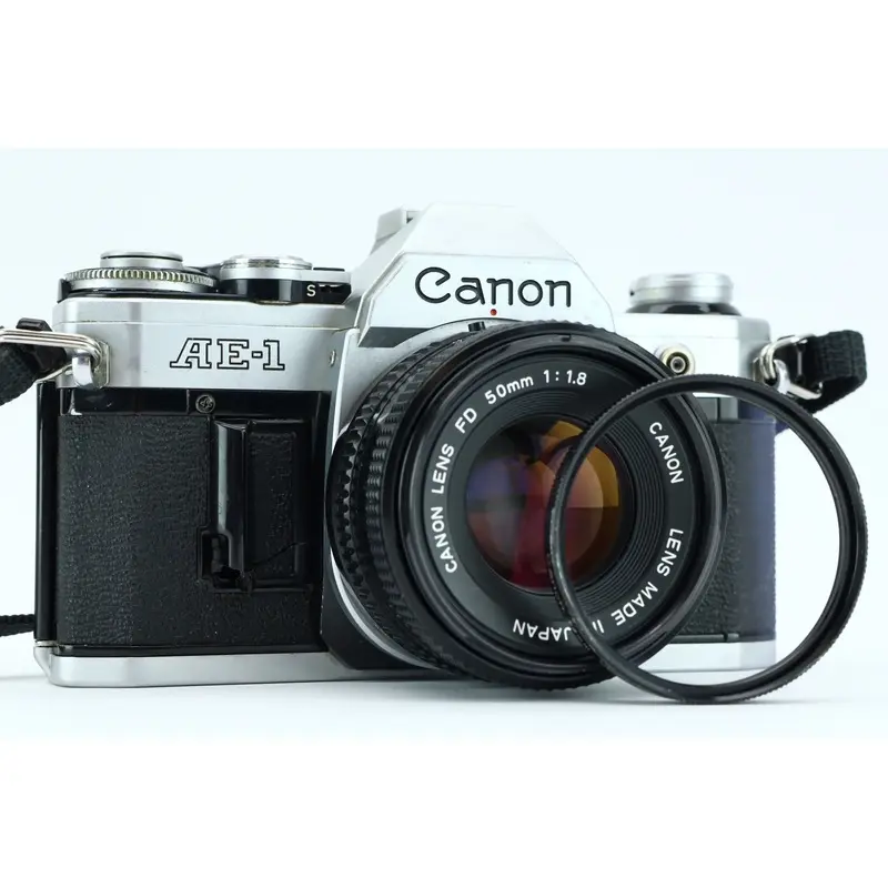 Canon AE-1 + Canon 50mm 1,8