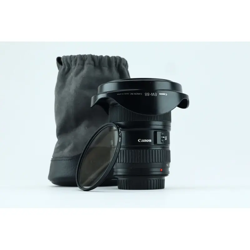 Canon EF lens 16-35mm 1:2,8