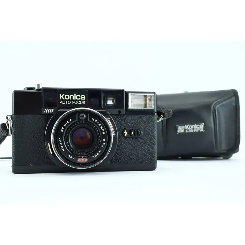 Konica C35 AF2 + 38mm 2,8