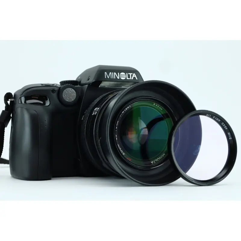 Minolta Dynax 60 + Minolta AF zoom 35-70mm 4
