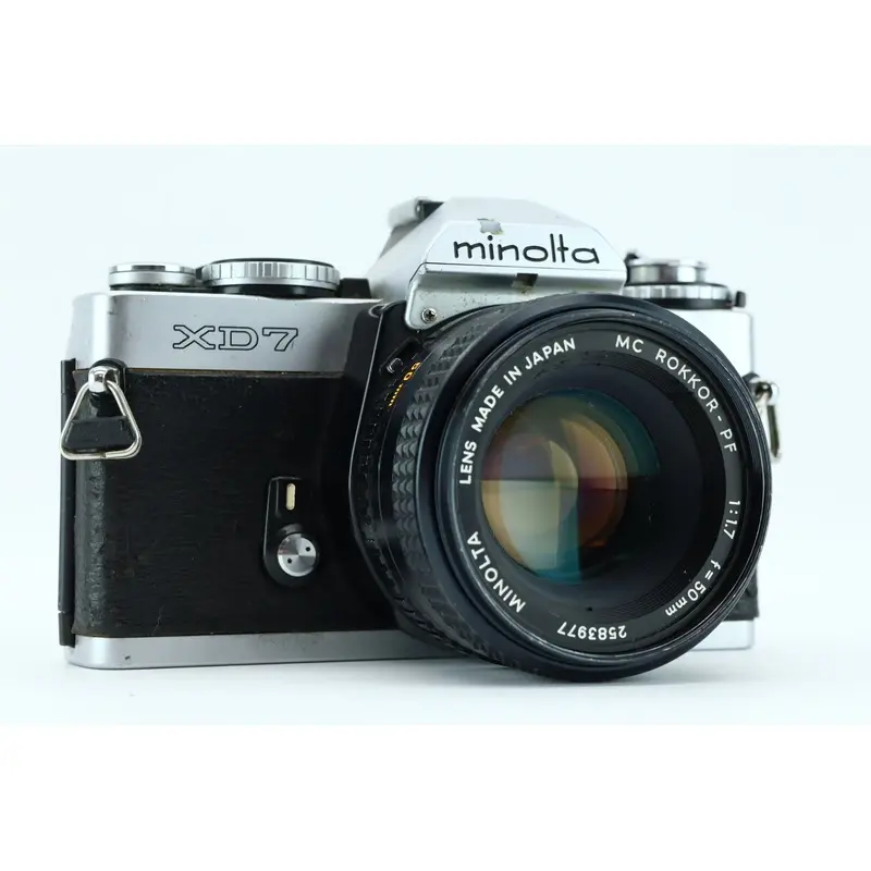 Minolta XD7 + 1,7 50mm