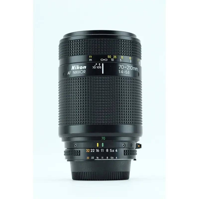 Nikon AF Nikkor 70-210mm 1:4-5.6