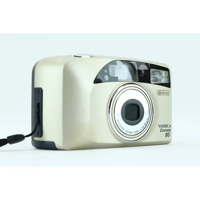 Yashica Zoomate 80 | Kyocera zoom lens f=38-80mm