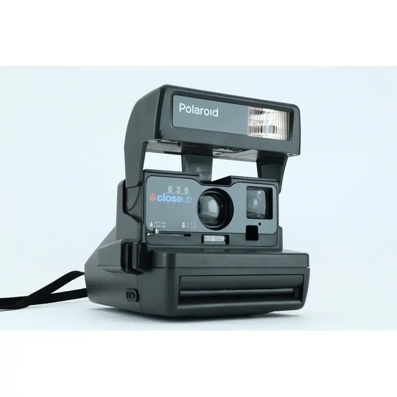 Polaroid Close-Up 636