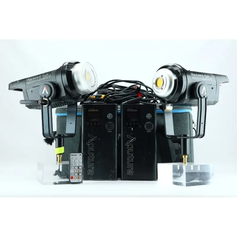 2x Aputure 120D II