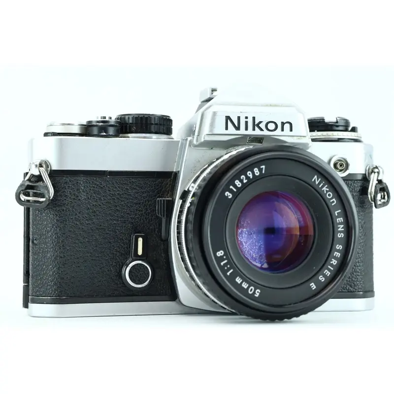 Nikon FE + Nikon 50mm 1,8