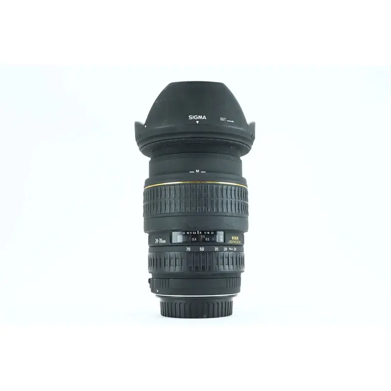 Sigma zoom 24-70mm 1:2.8 DG lens