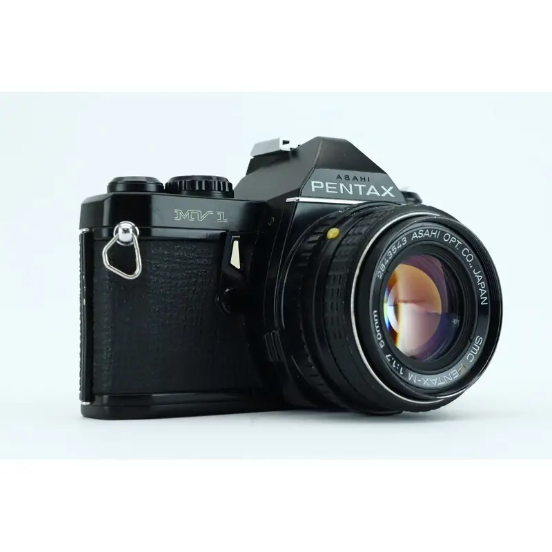 Pentax MV1 | SMC Pentax-M 1:1.7 50mm