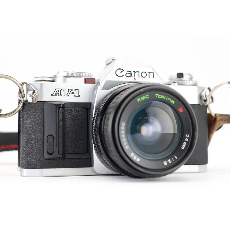 Canon AV-1 + Tokina 24mm 2,8