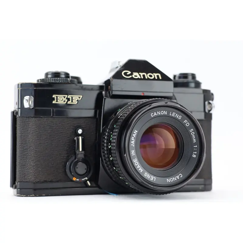 Canon EF + FD 50mm 1,8