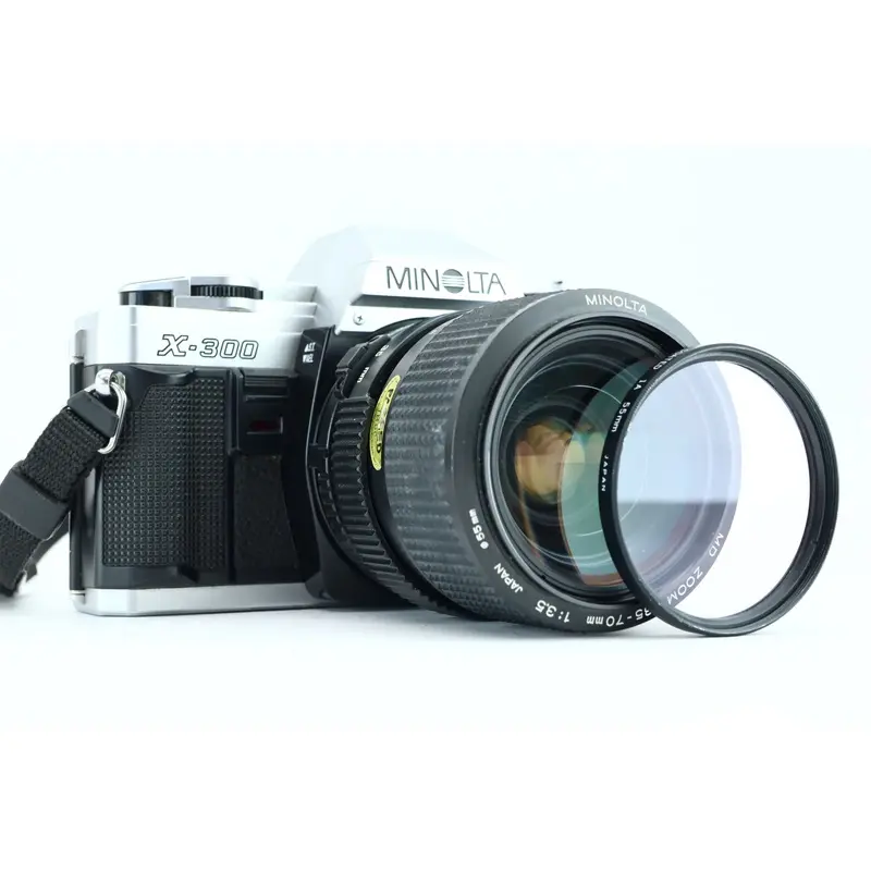 Minolta X-300 + MD 35-70mm 3,5