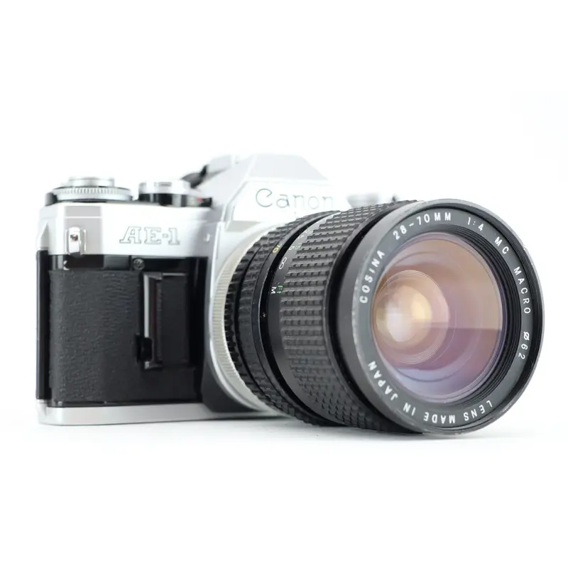 Canon AE-1 + Cosina 28-70mm 4