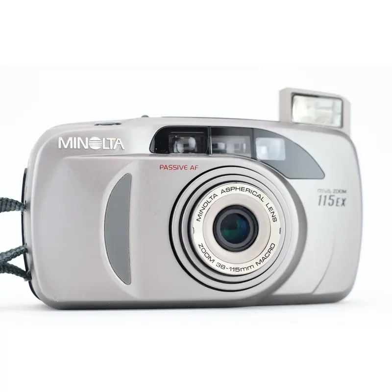 Minolta riva zoom 115EX 38-115mm