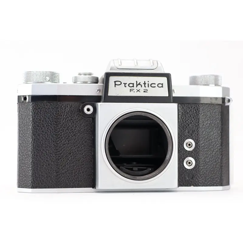 Praktica F.X 2