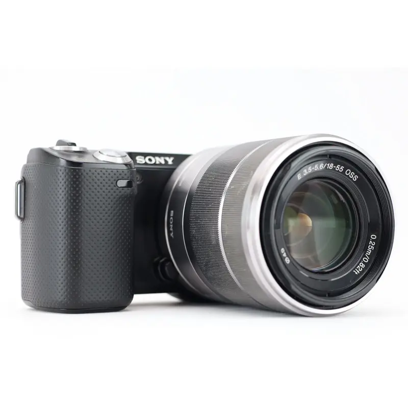 Sony Alpa 5N + E3,5-5,6 18-55mm OSS